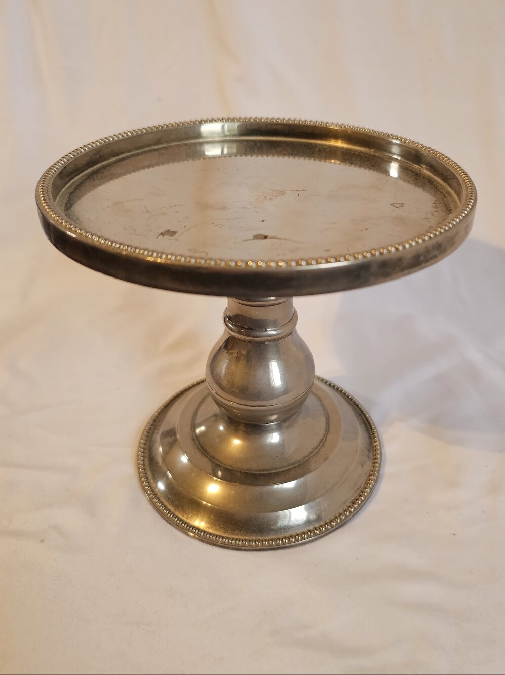 Silver Metal Pedestal Stand godinger